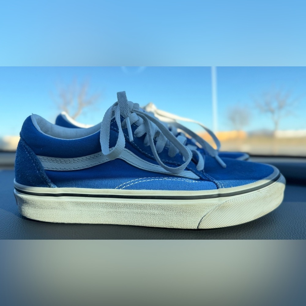 Vans Old Skool ultramarine/Blue Sneakers. Women’s 6.0 
Mens 4.5 clean shoes! - Picture 9 of 9